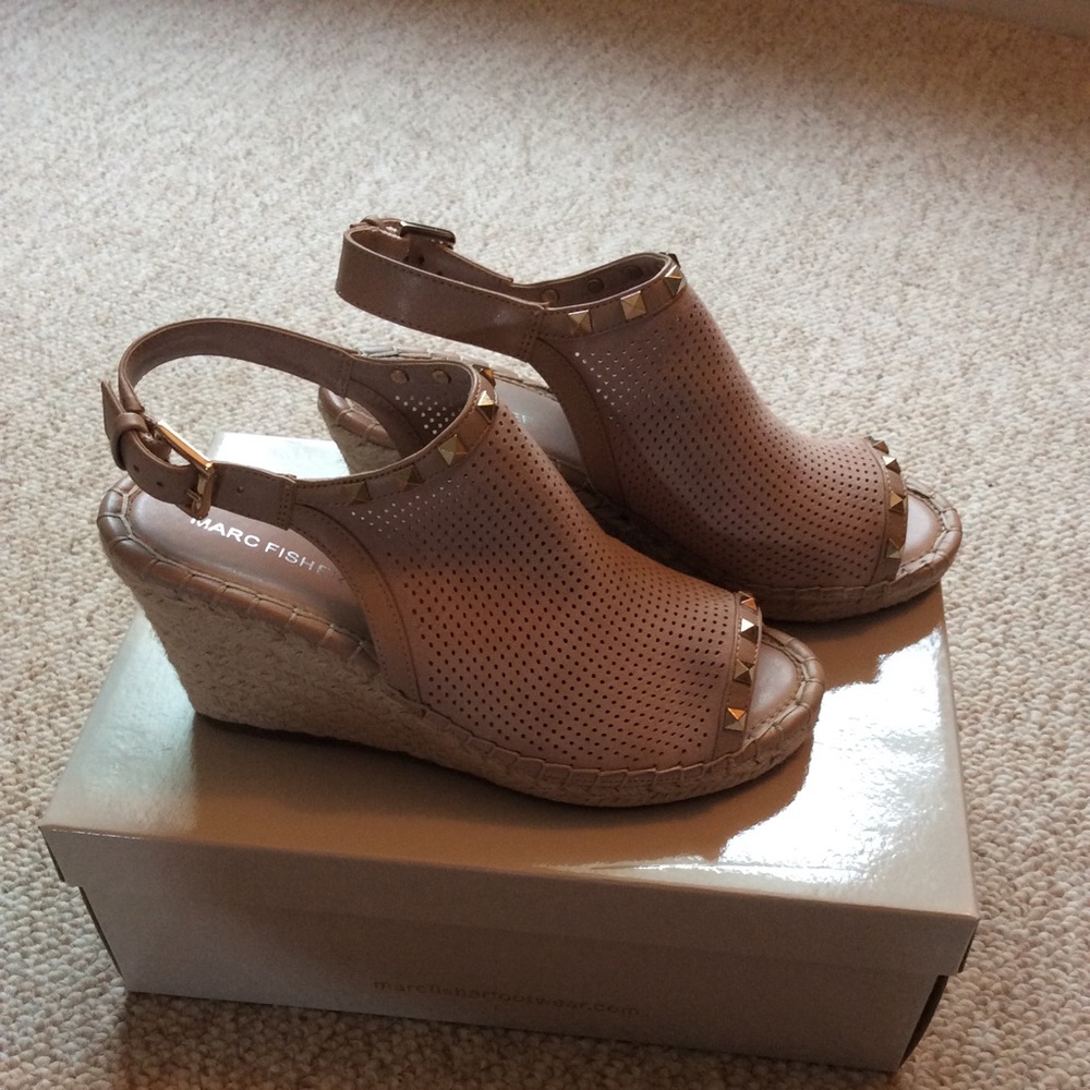 Marc Fisher - “Senton” espadrille sandal